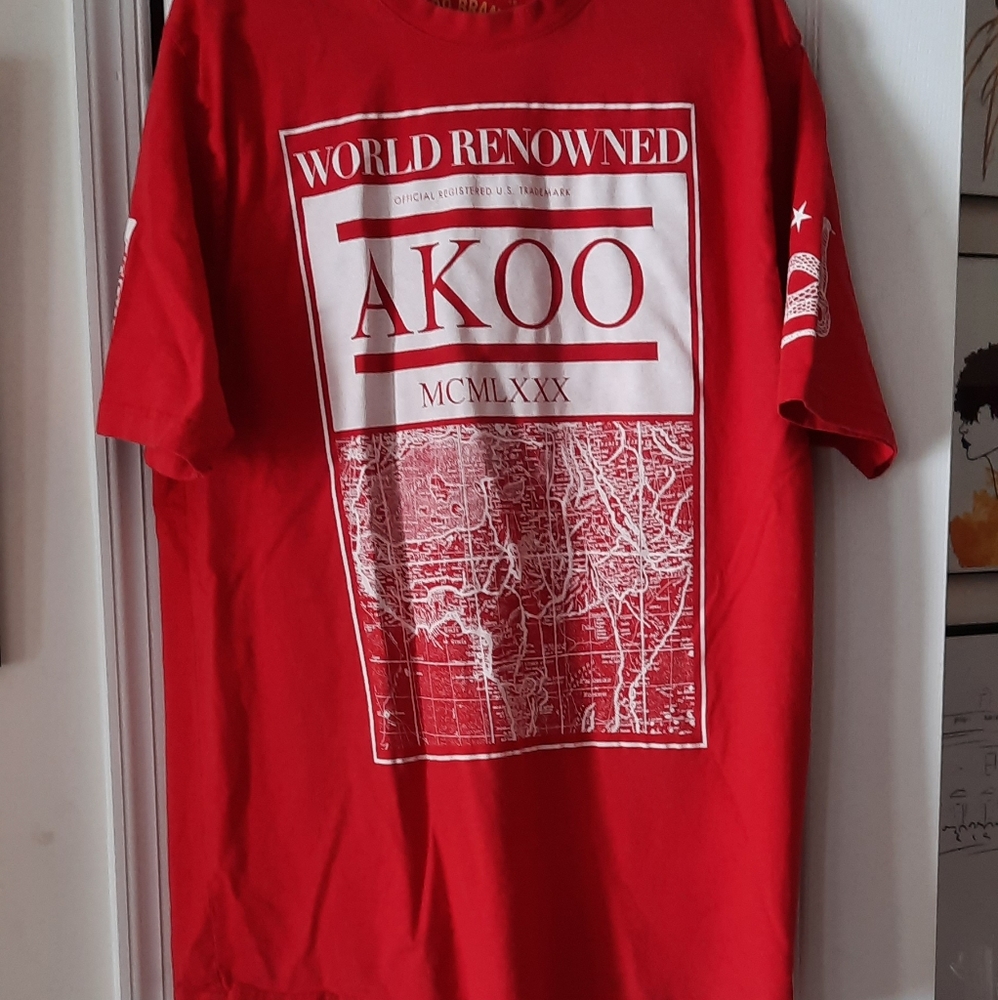 Tee